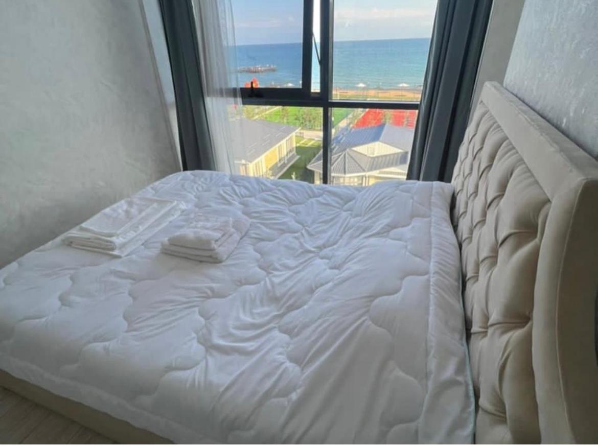 Novel hotel view 4