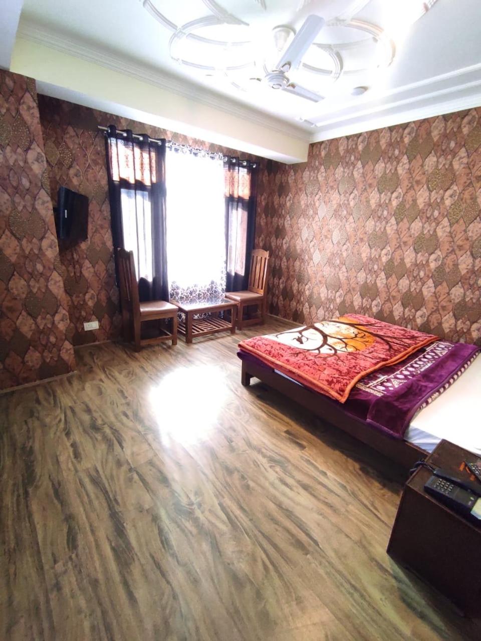 Hotel Solitaire