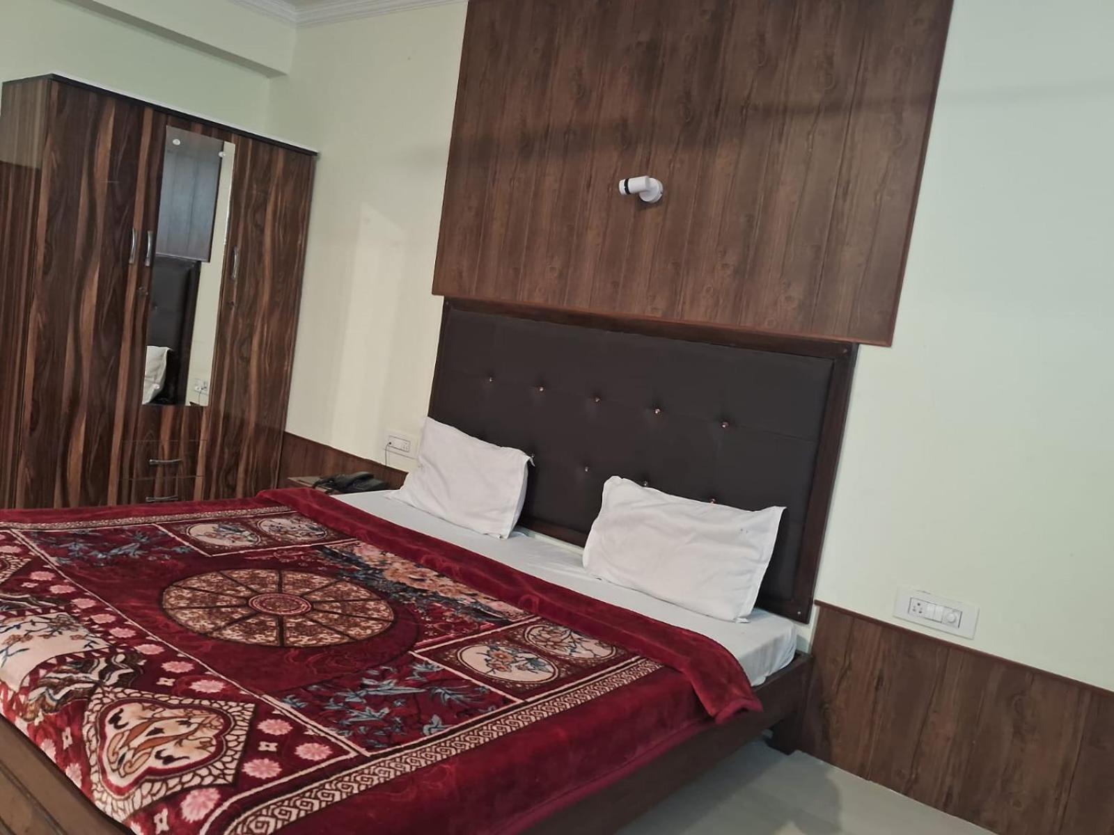 Hotel Solitaire