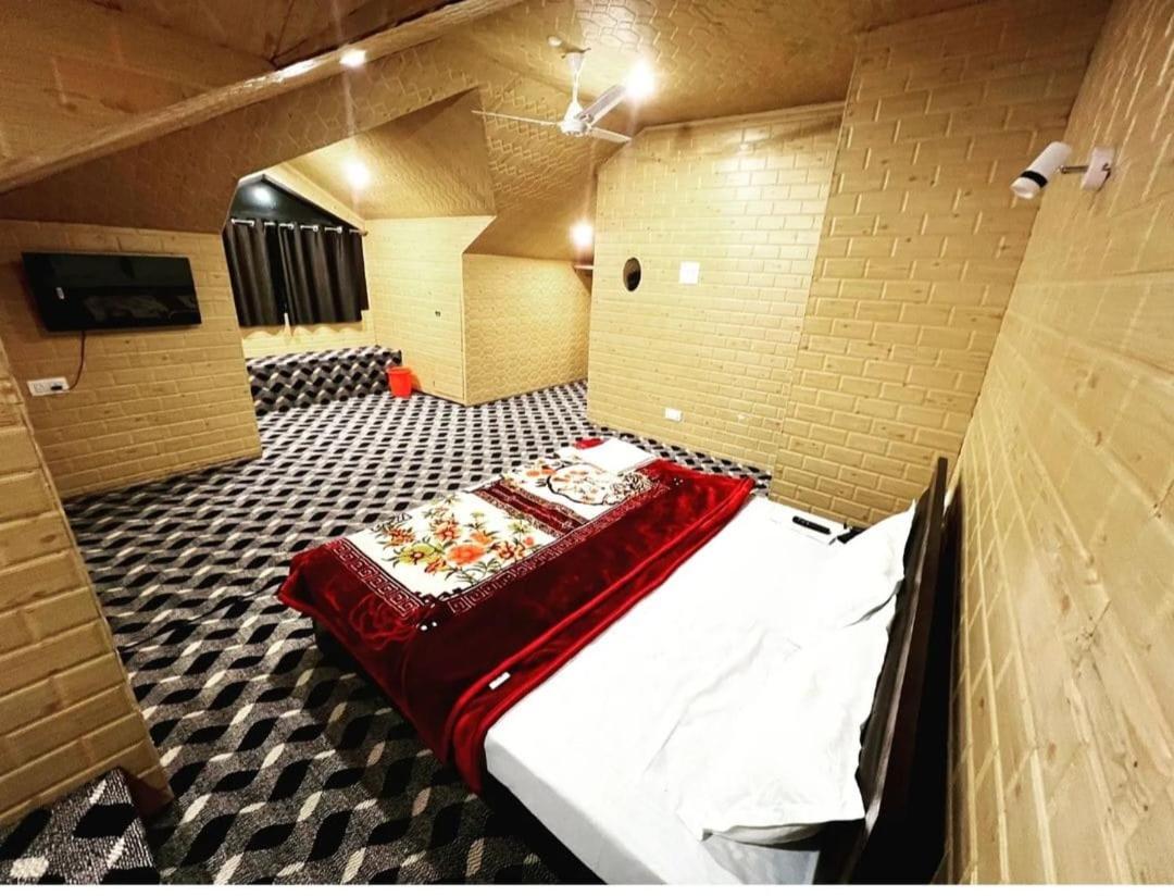 Hotel Solitaire