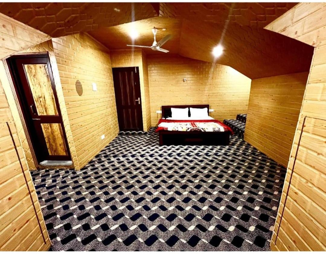 Hotel Solitaire
