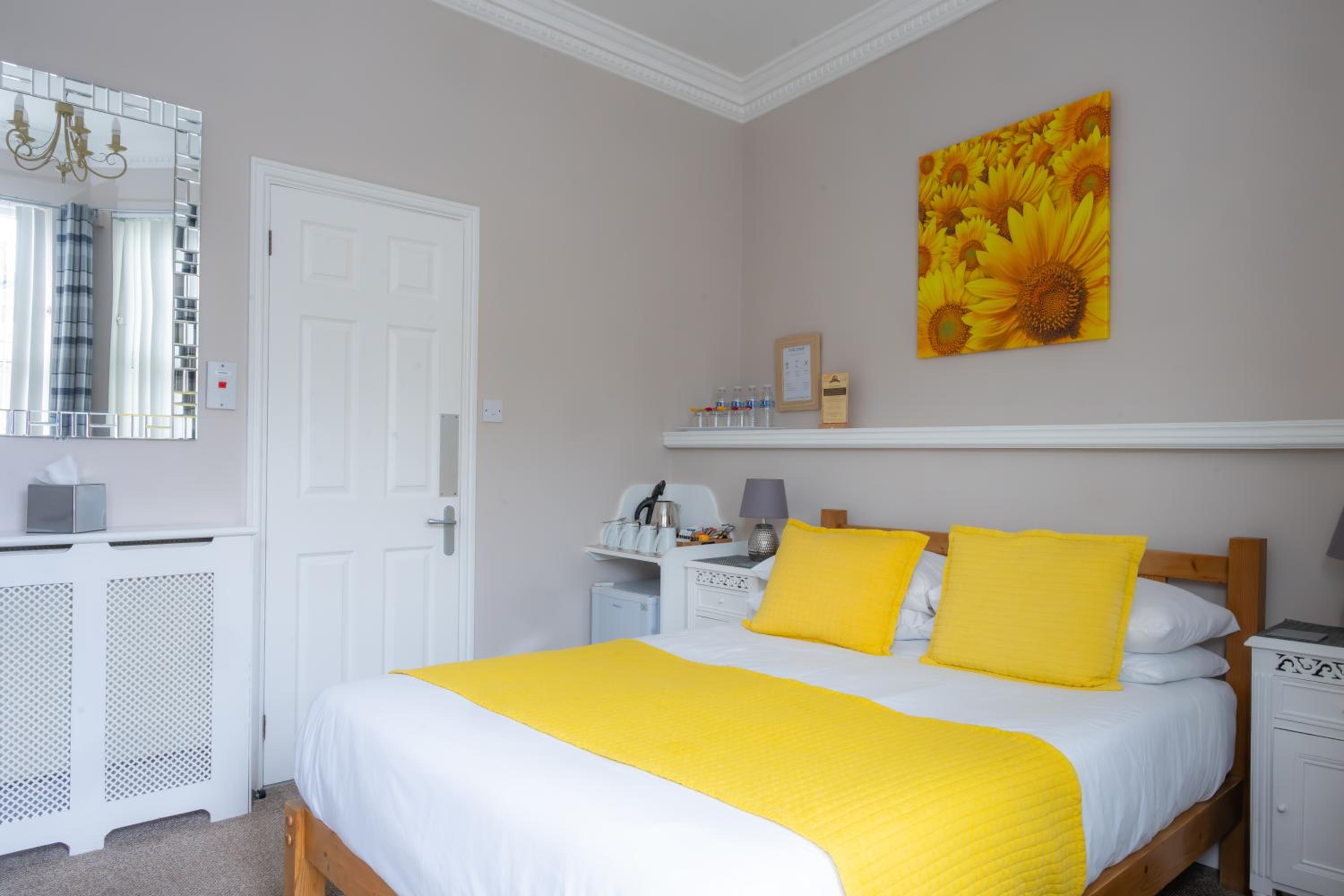 The Courtyard Guest House