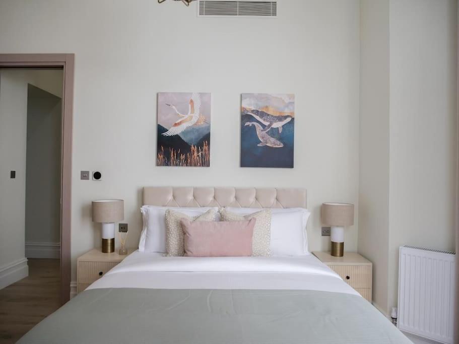 Stylish 2 bed flat on the iconic Gloucester Road