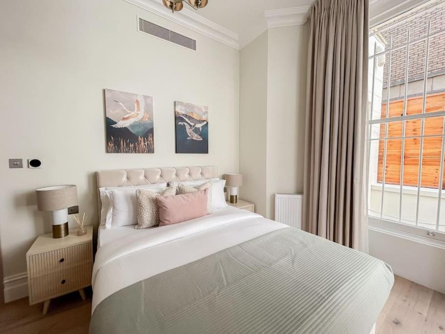 Stylish 2 bed flat on the iconic Gloucester Road