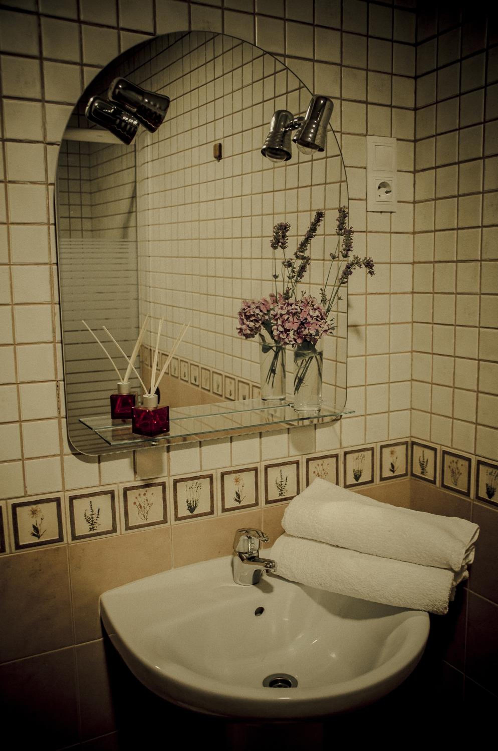 Photo 50