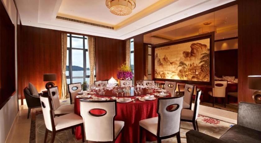 New Century Resort Yuyao Siming Lake