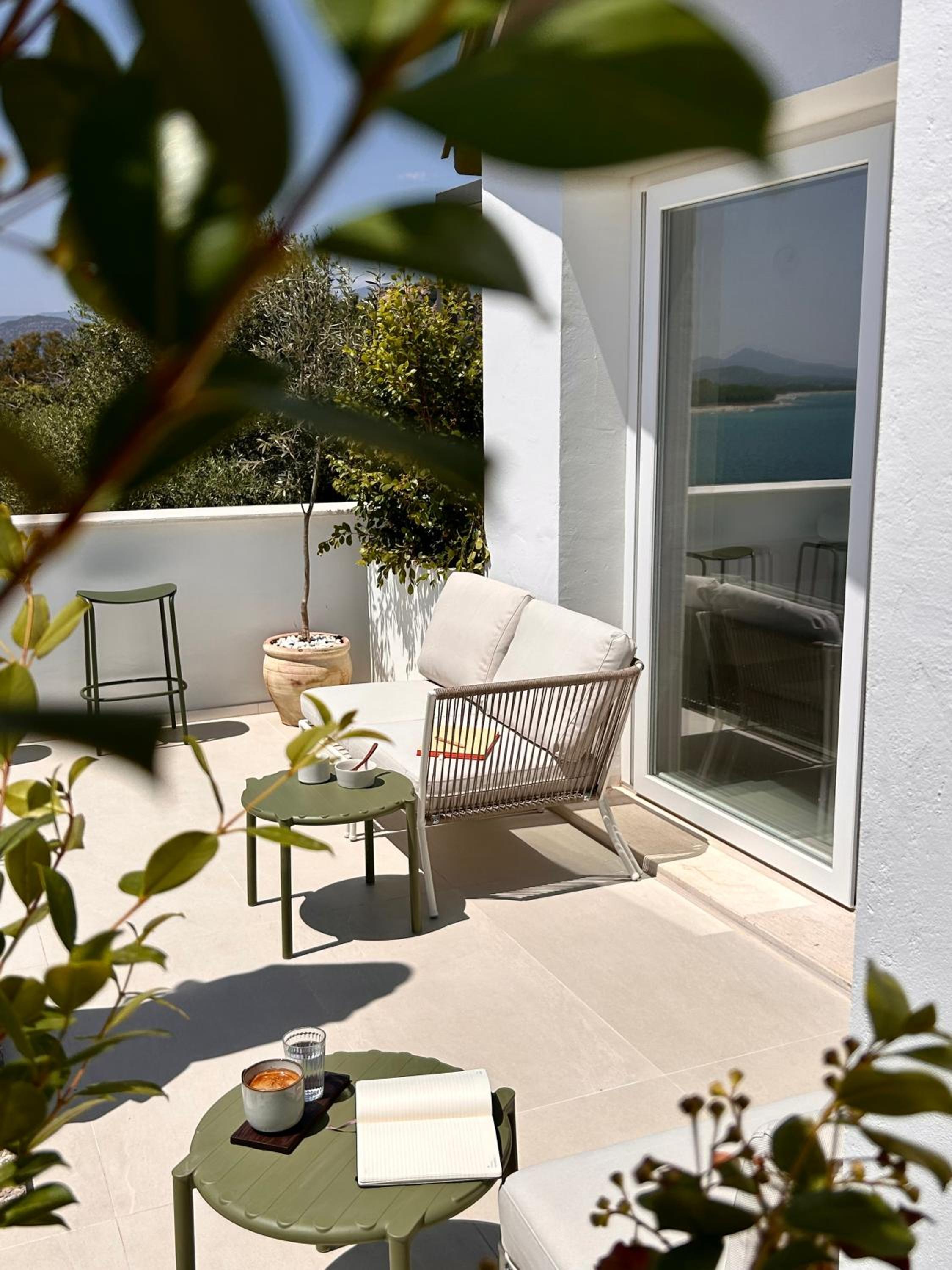 balance & terrace