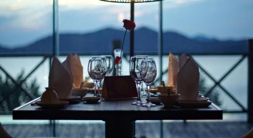 New Century Resort Yuyao Siming Lake