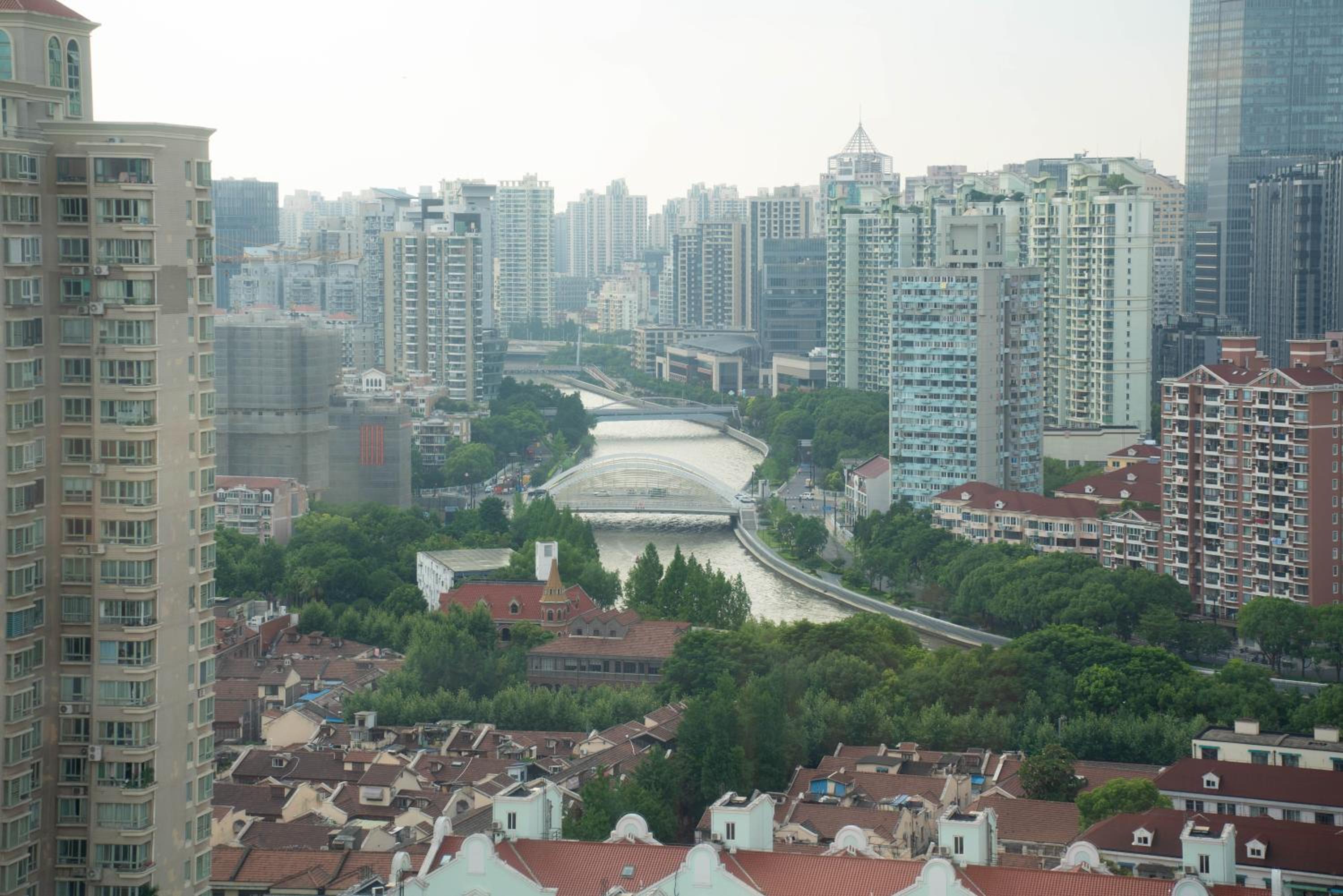 Yi Du Home with Double Views-At West Nanjing Road, Near Metro, Cards OK