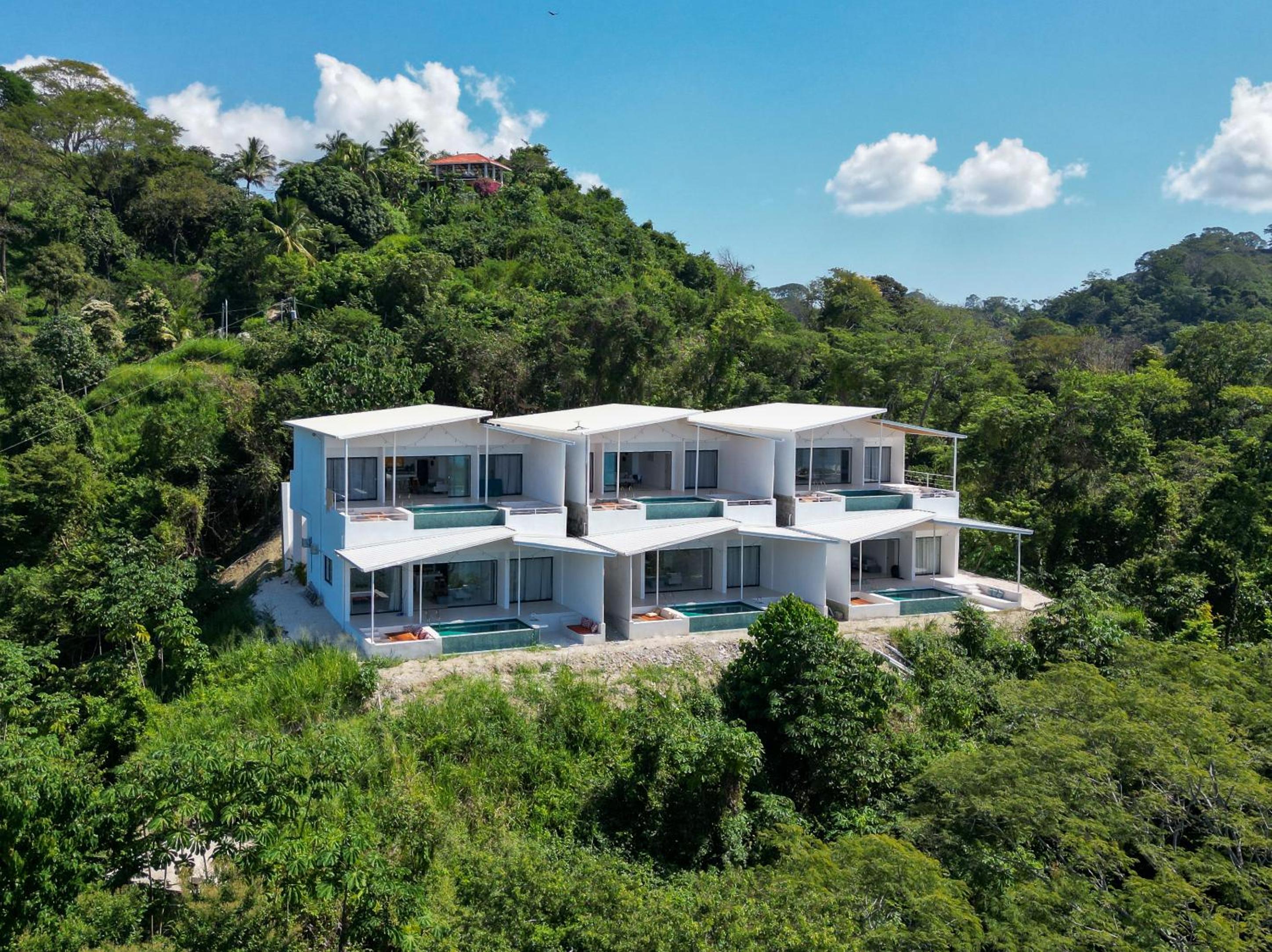 Hotel Les Roches - Paradise Retreat