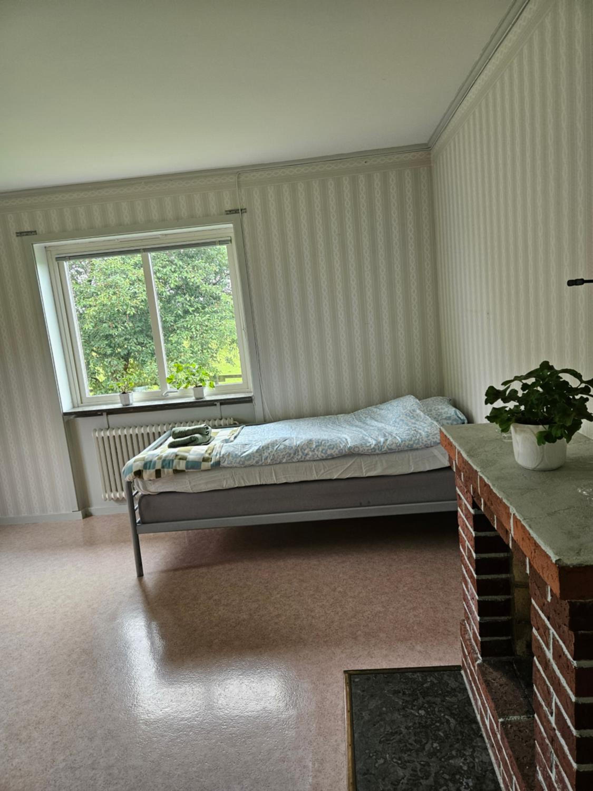 Örnsro Boende - Hus och rum