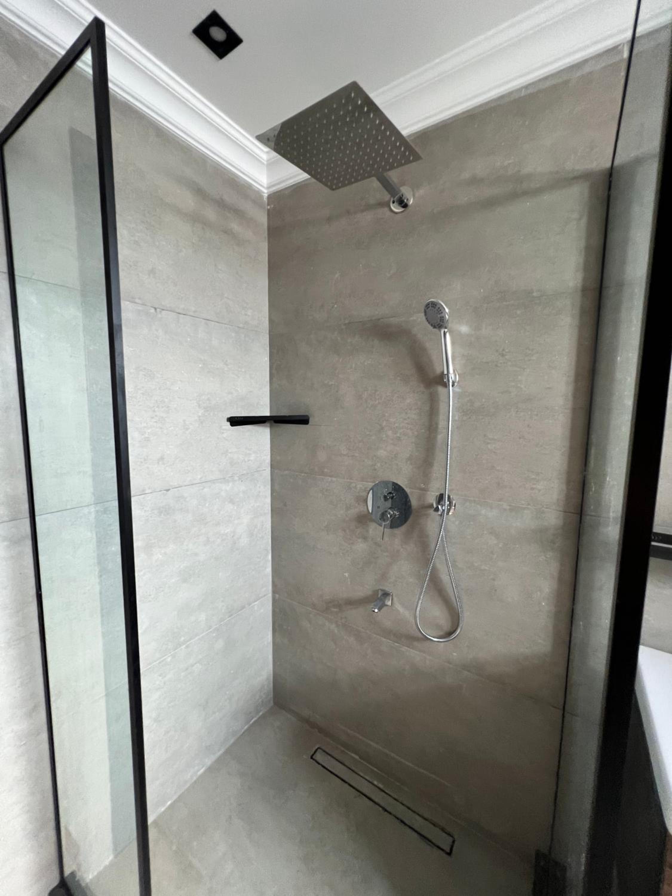 Stylish Apartment Prime Location