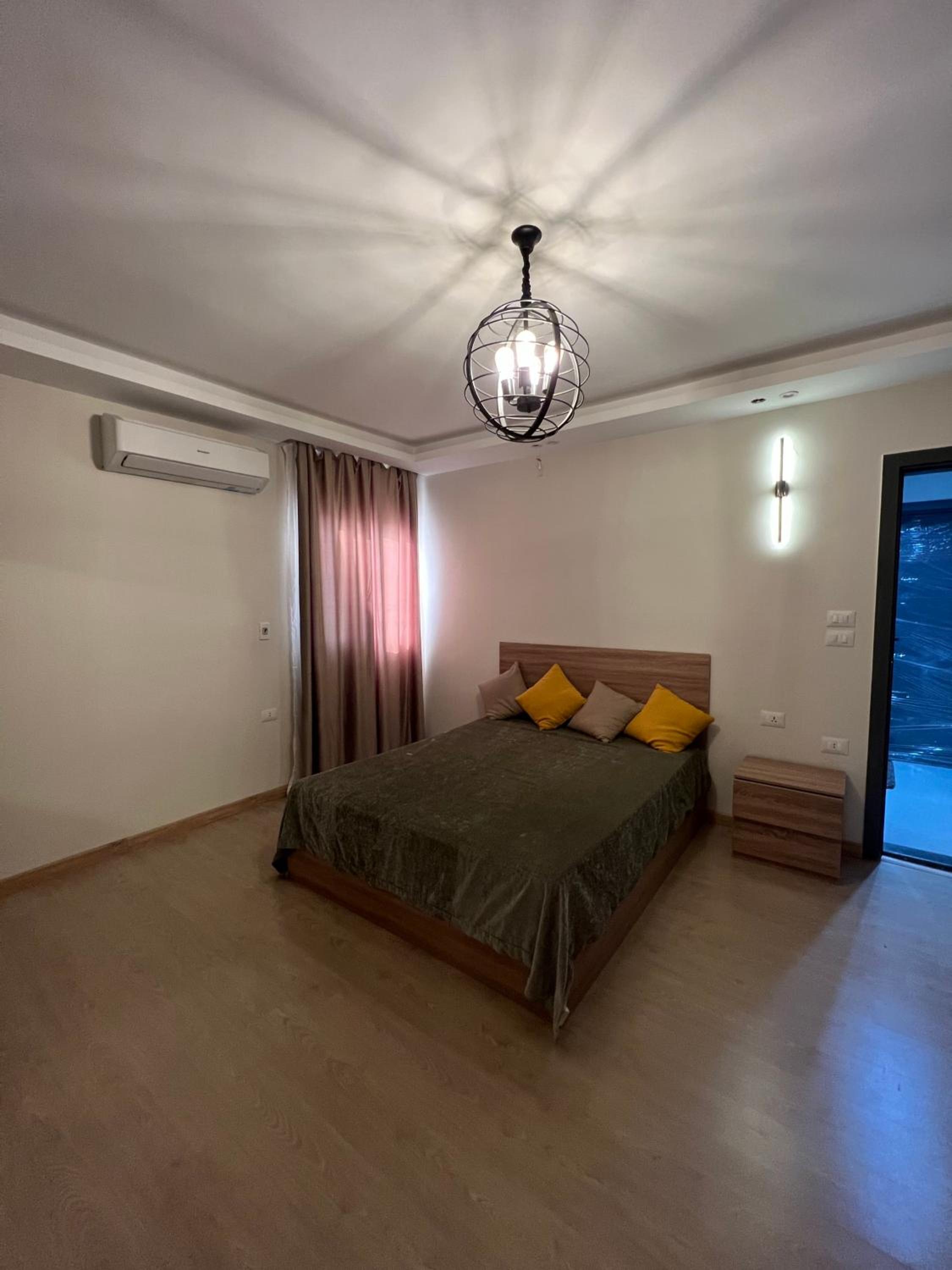 Stylish Apartment Prime Location