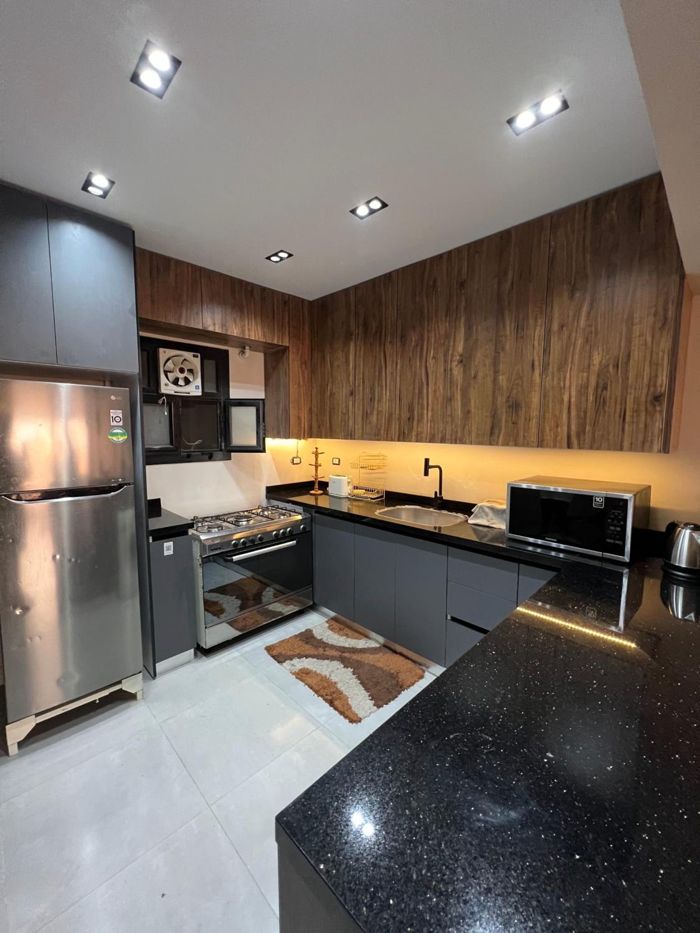Stylish Apartment Prime Location