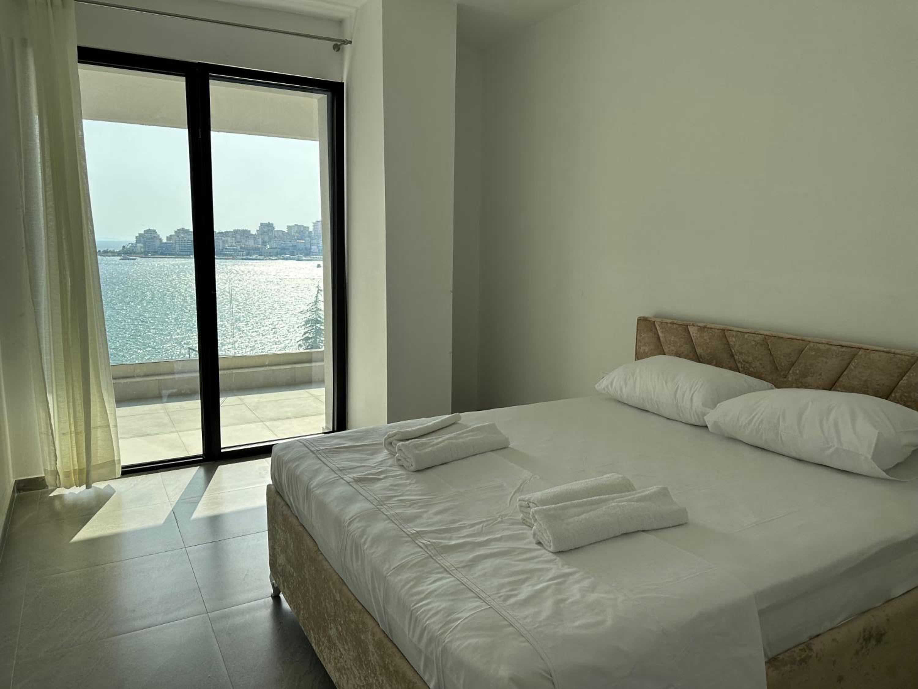 Dajana Apartments