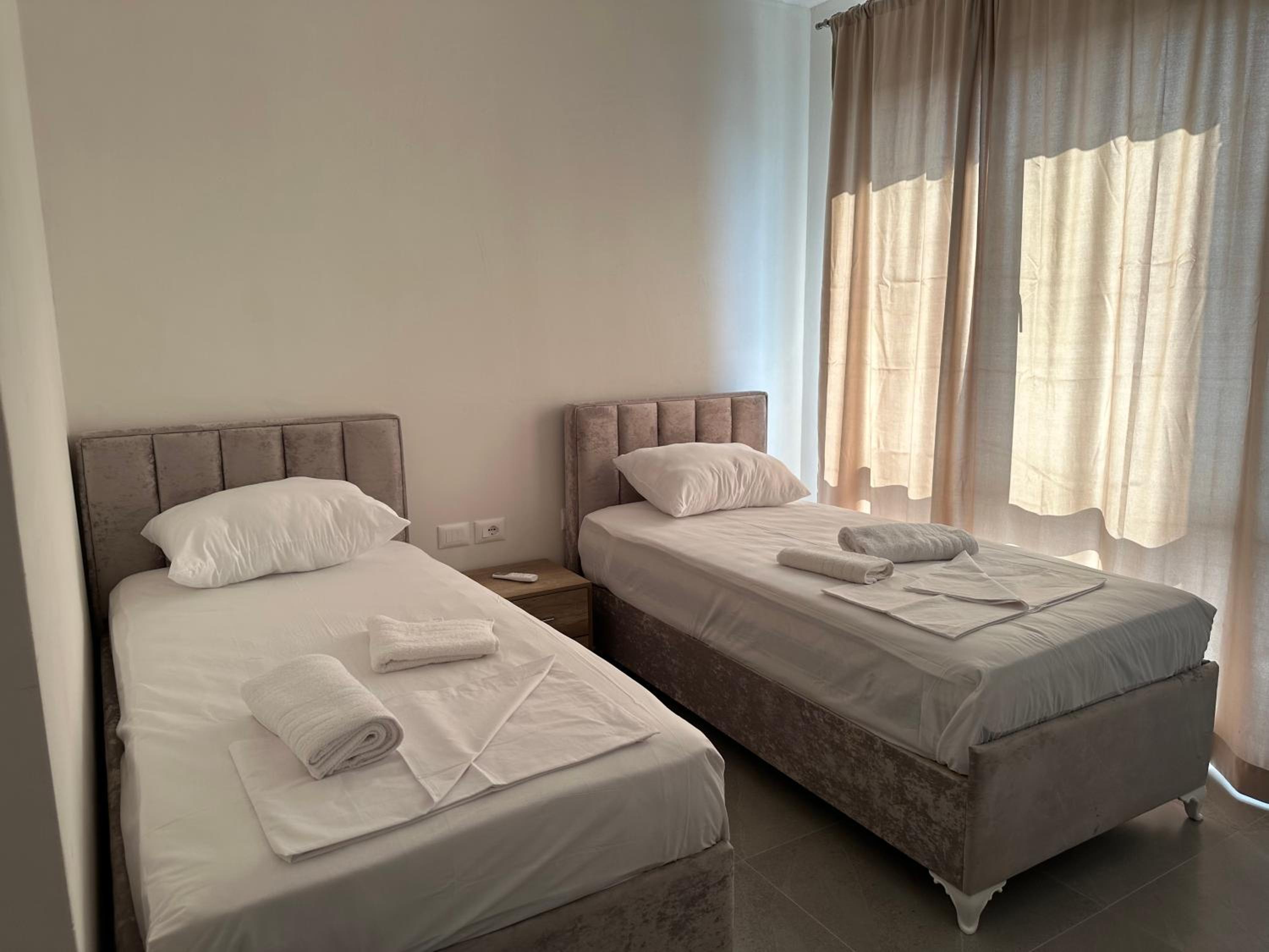 Dajana Apartments