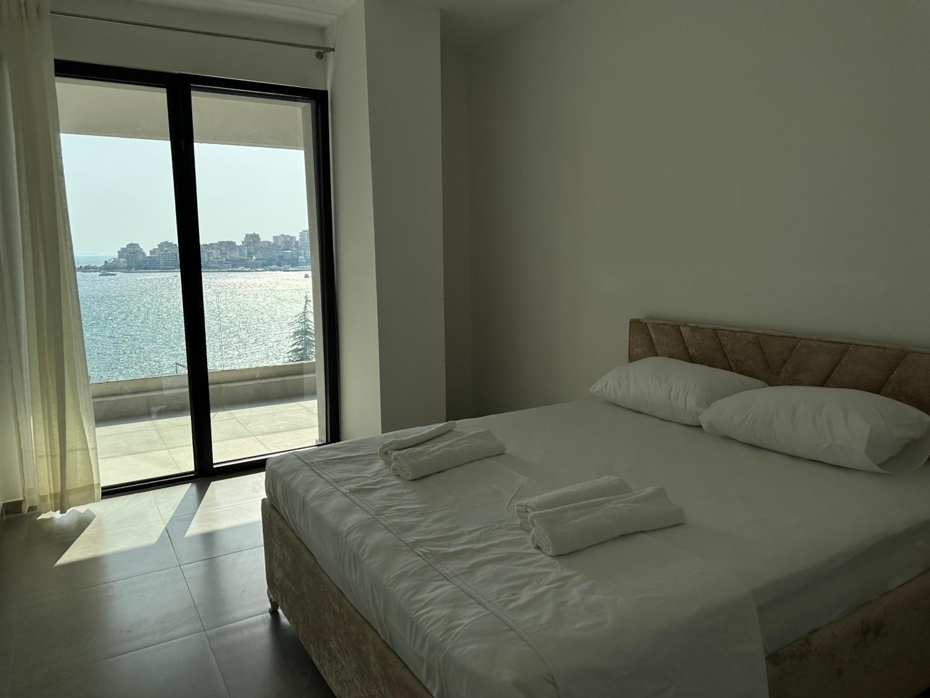 Dajana Apartments