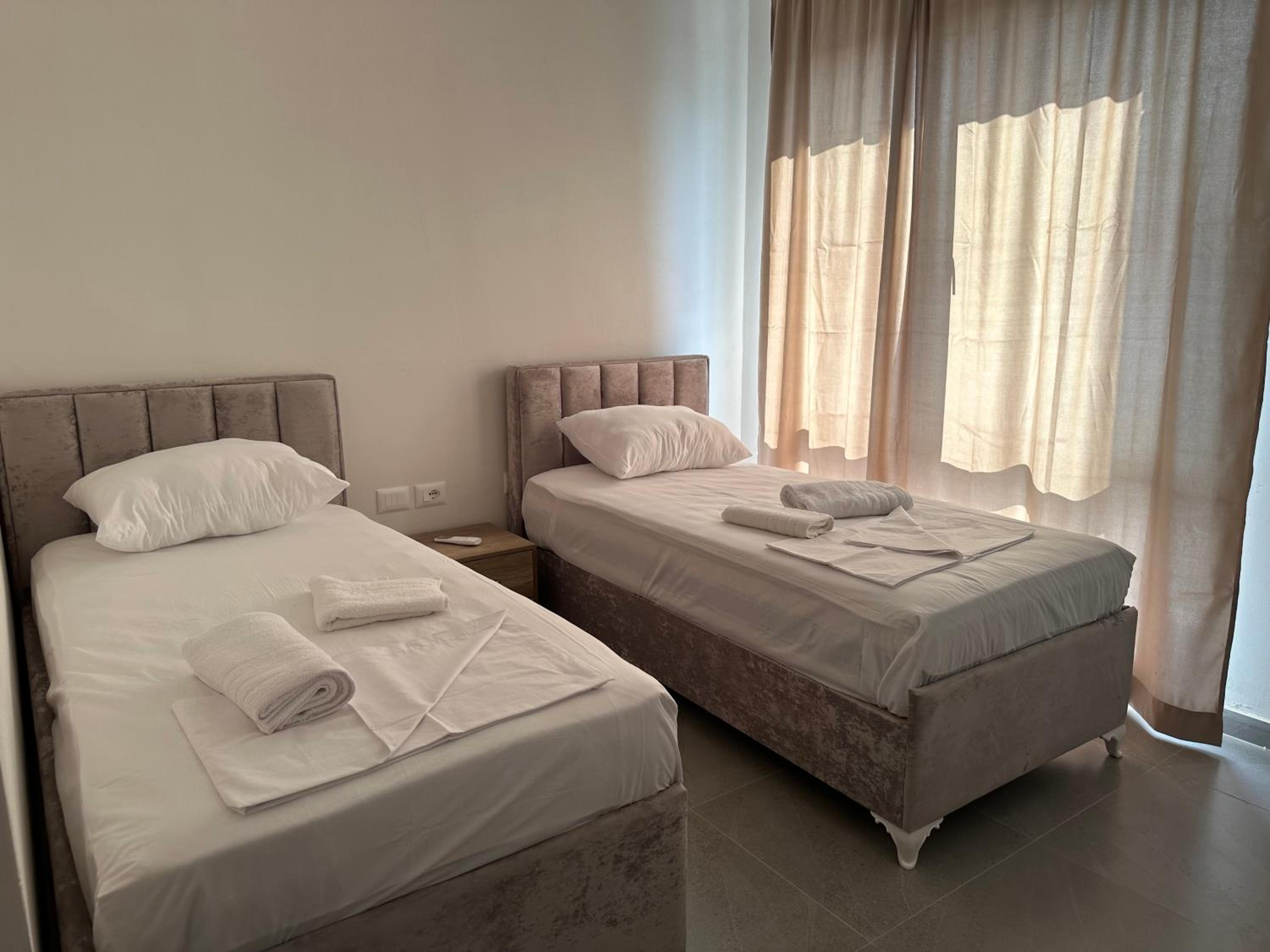 Dajana Apartments