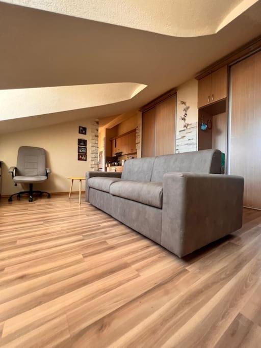 Apartment Marron Matou Budva