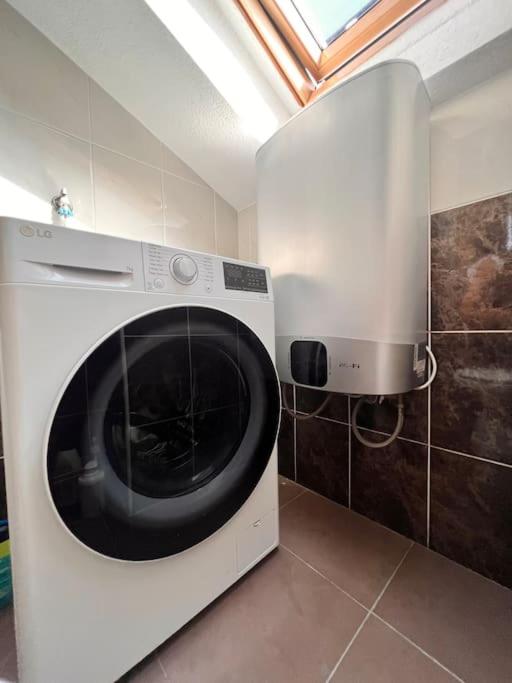 Apartment Marron Matou Budva