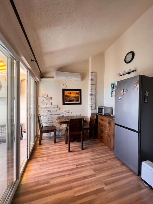 Apartment Marron Matou Budva
