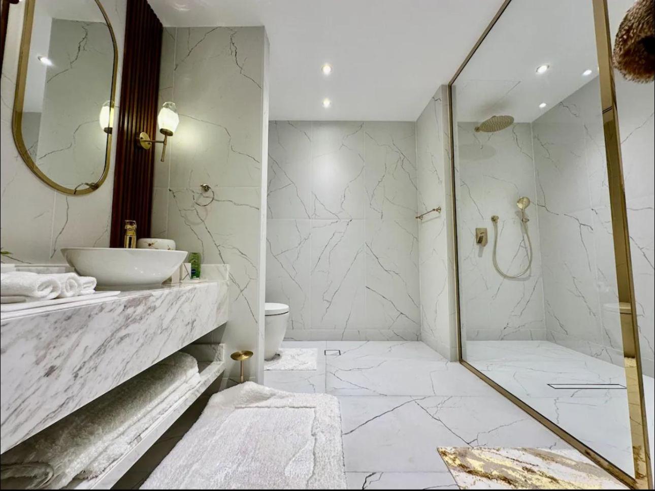 Joy Luxury Apartment