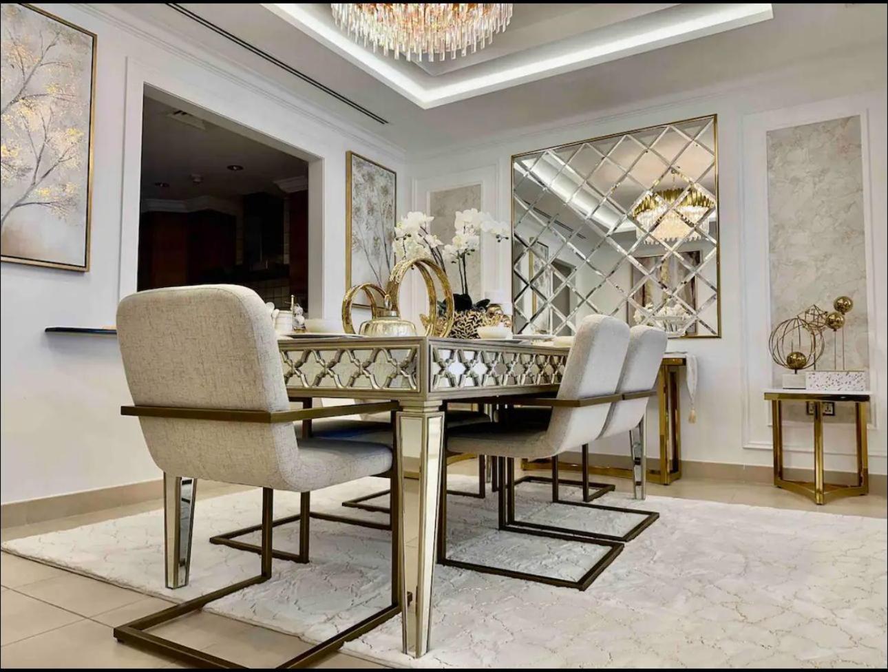 Joy Luxury Apartment