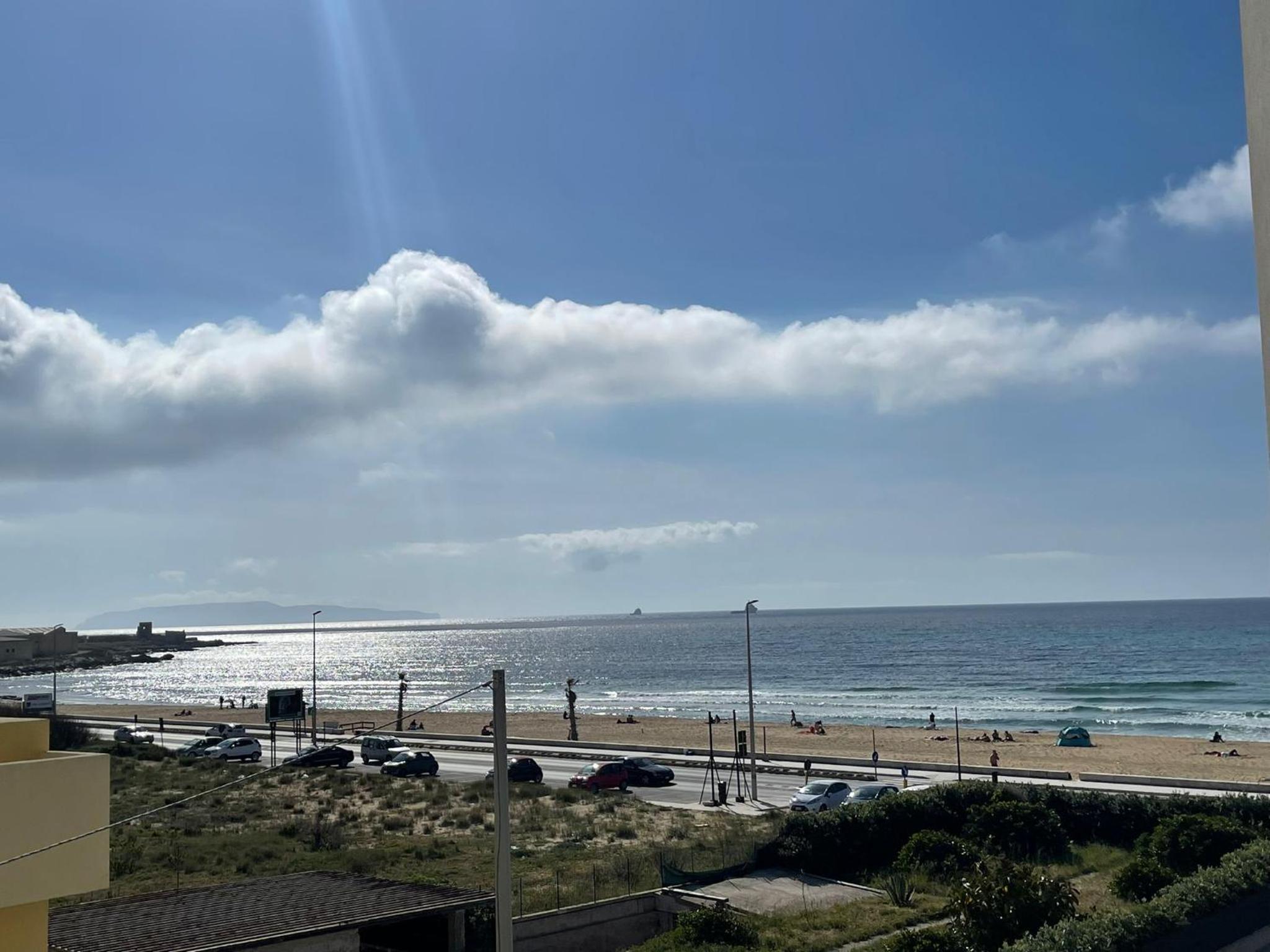 Sea & Pool Apartment view 4