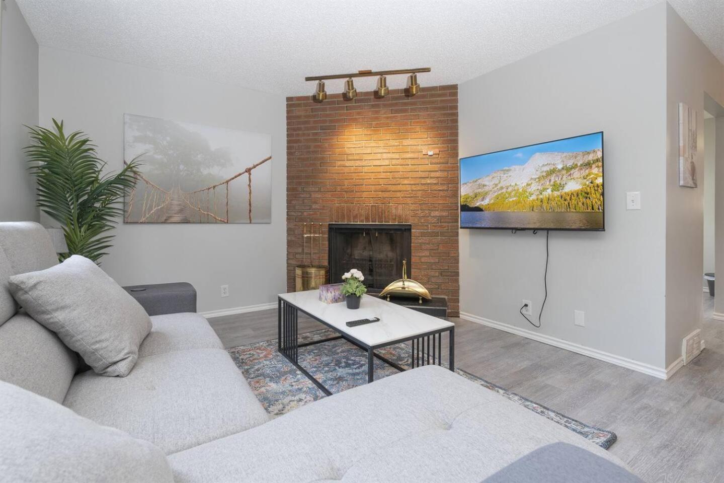Charming 7BR Home for up to 16 sleeps