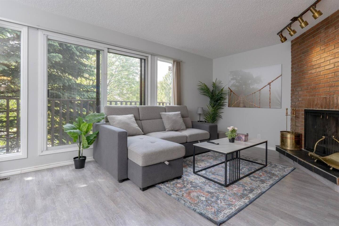 Charming 7BR Home for up to 16 sleeps