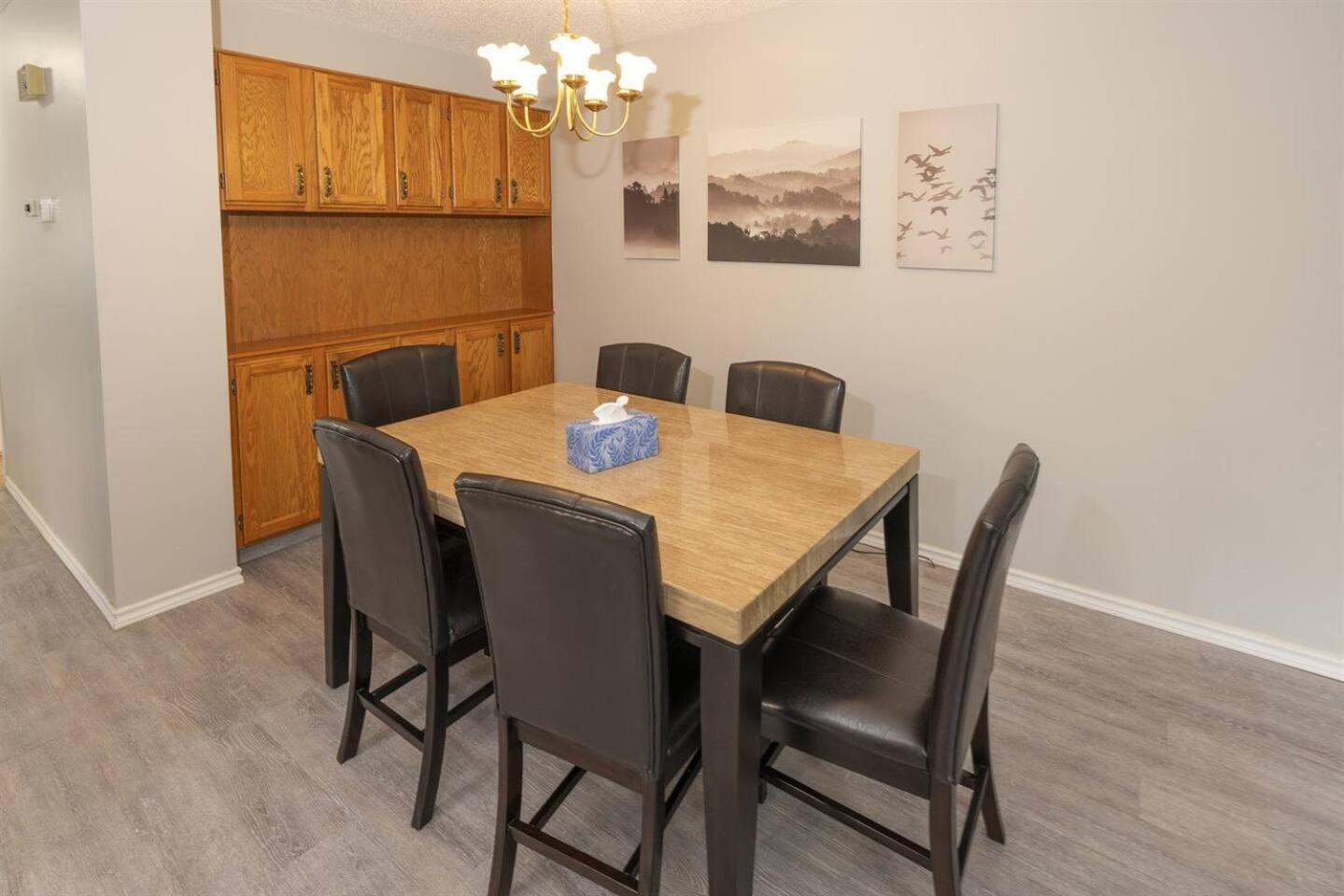 Charming 7BR Home for up to 16 sleeps