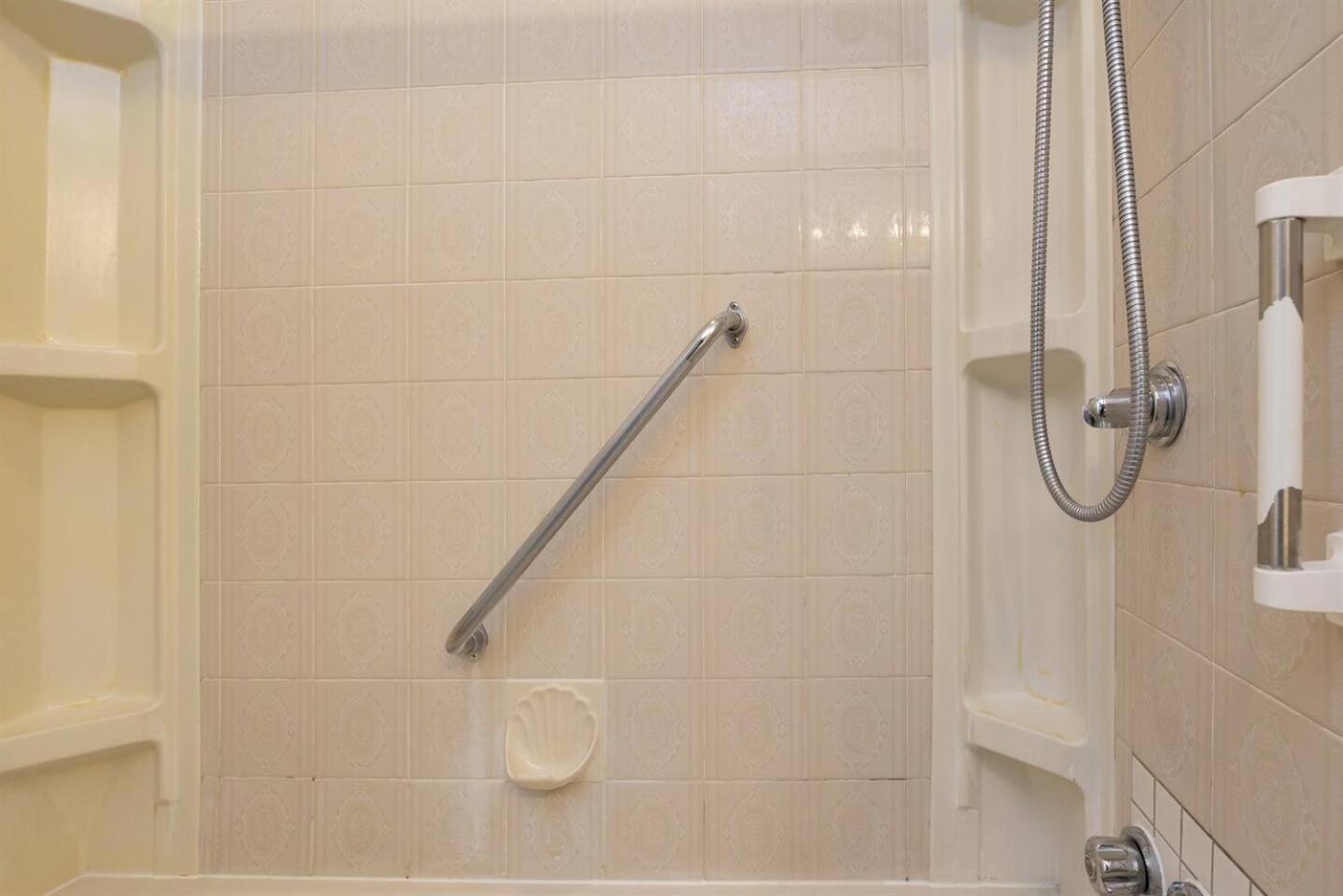 Charming 7BR Home for up to 16 sleeps