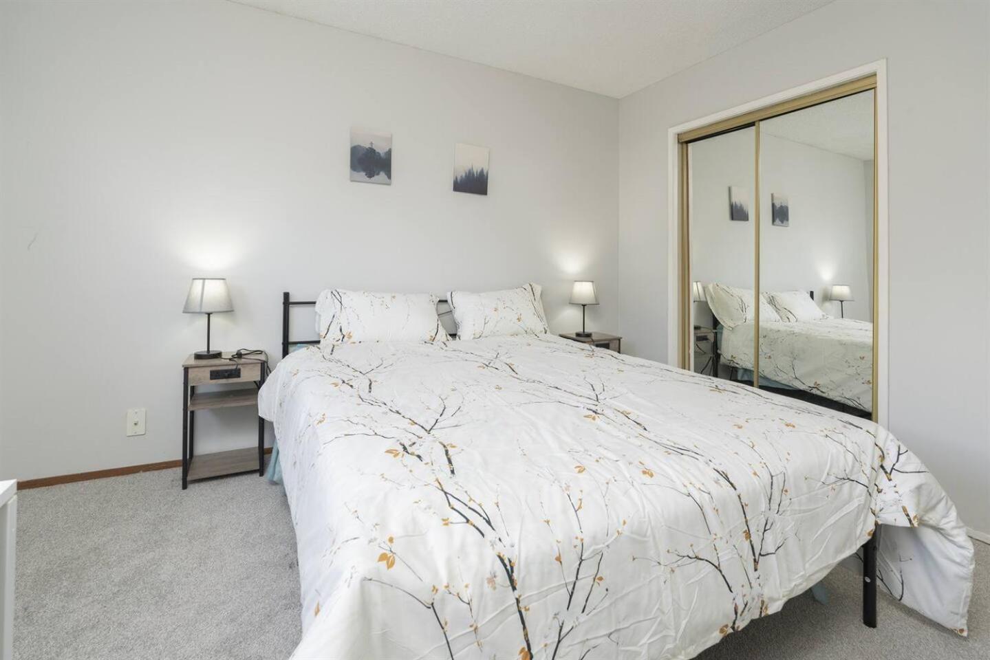 Charming 7BR Home for up to 16 sleeps