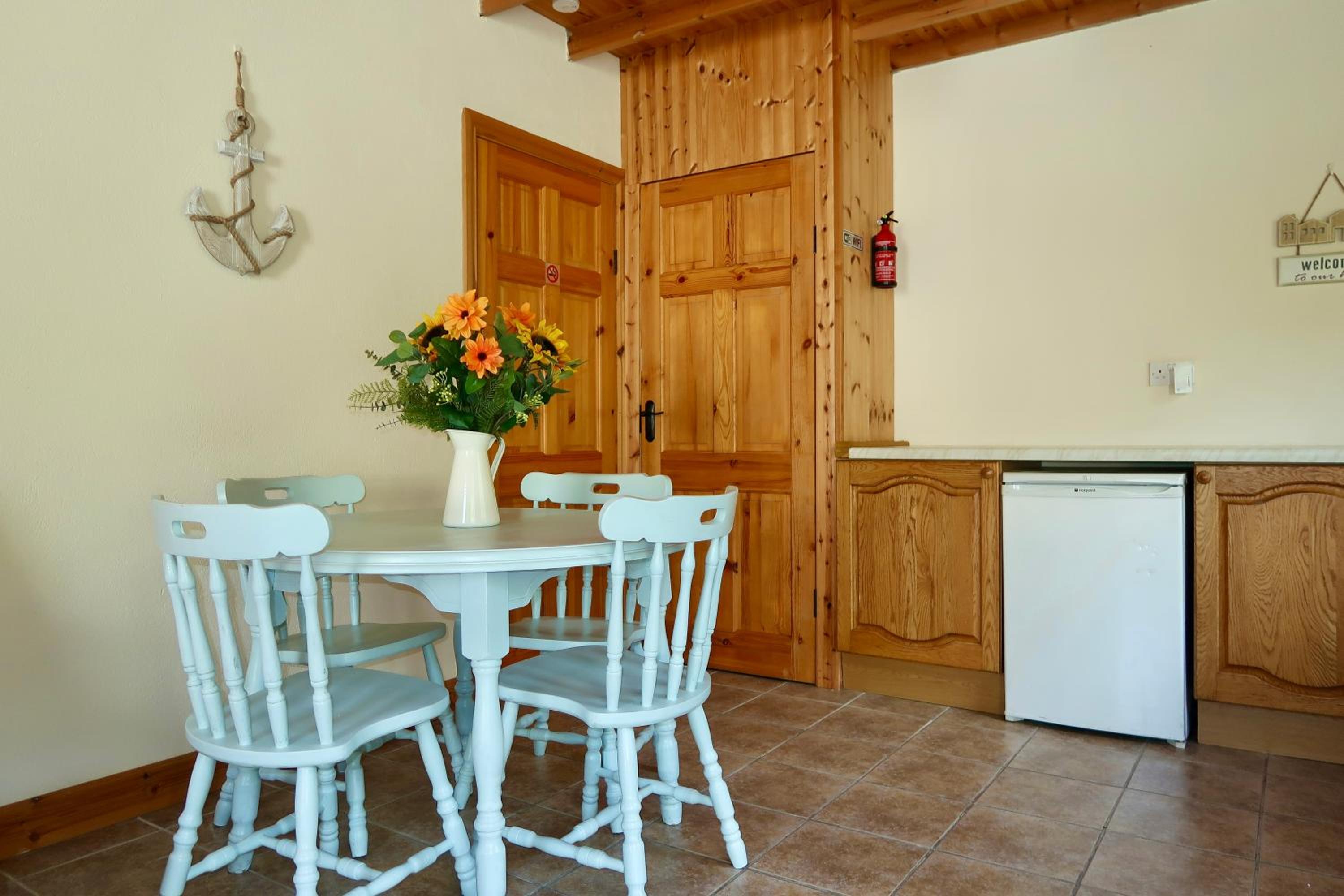 Hill View House view 4