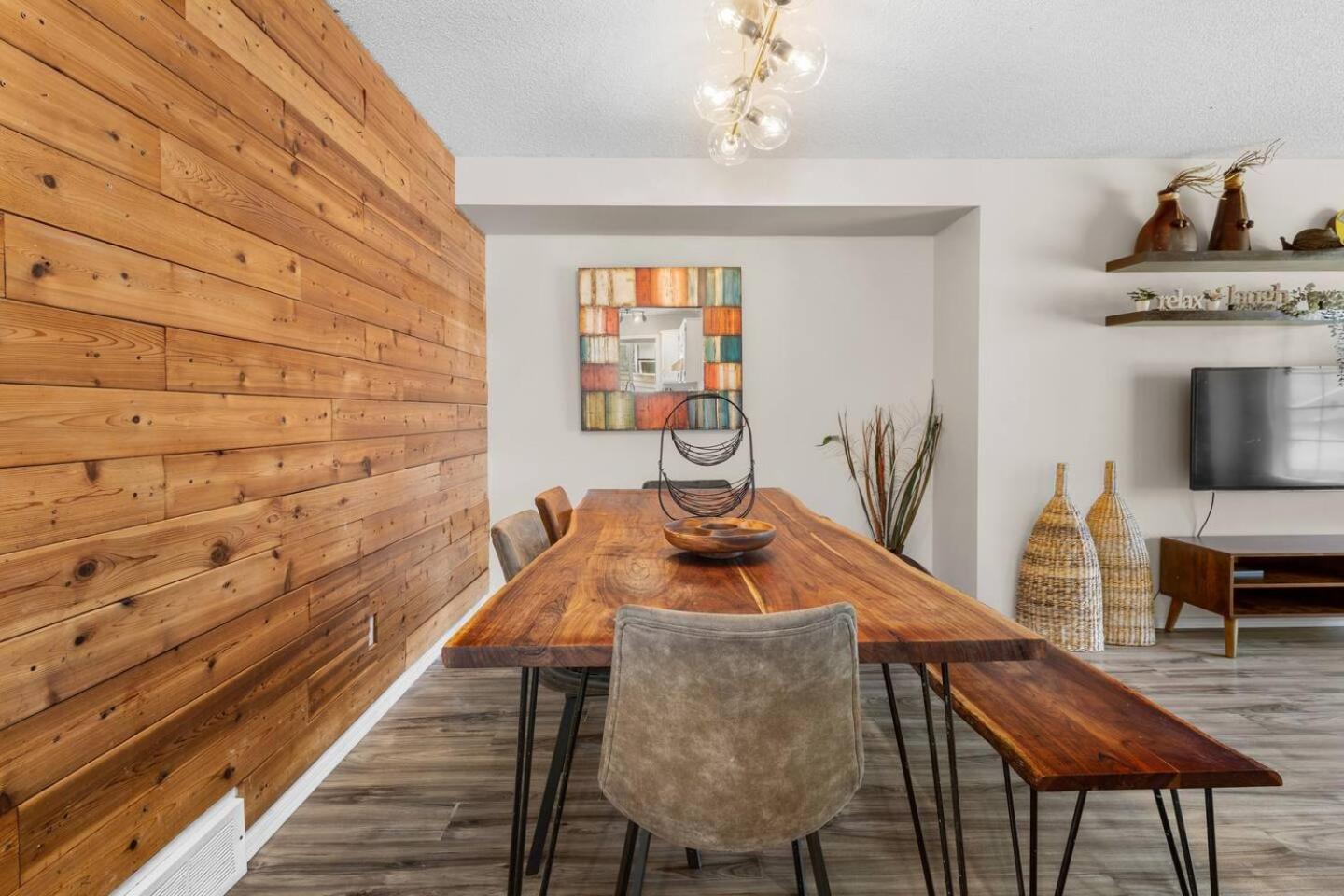 Urban Country Living, up to 10 guests