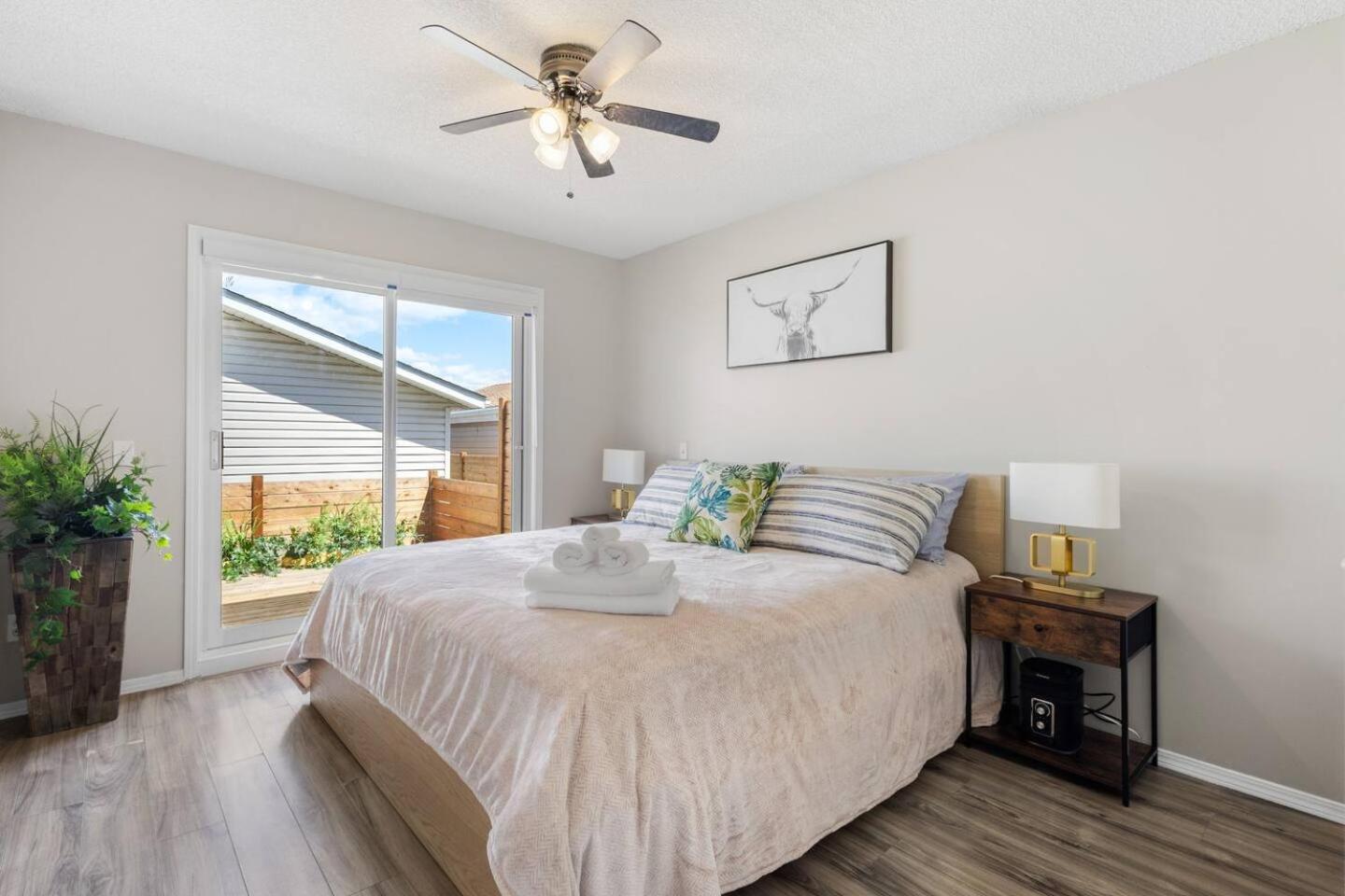 Urban Country Living, up to 10 guests