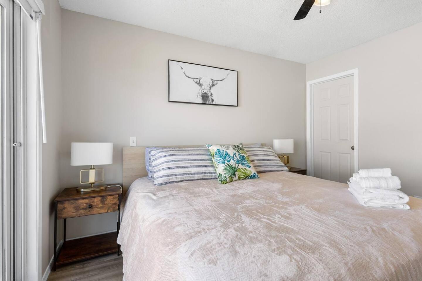 Urban Country Living, up to 10 guests