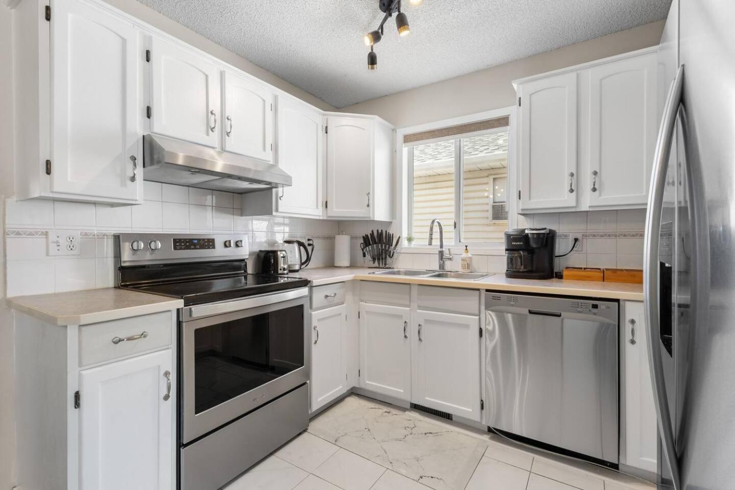 Urban Country Living, up to 10 guests