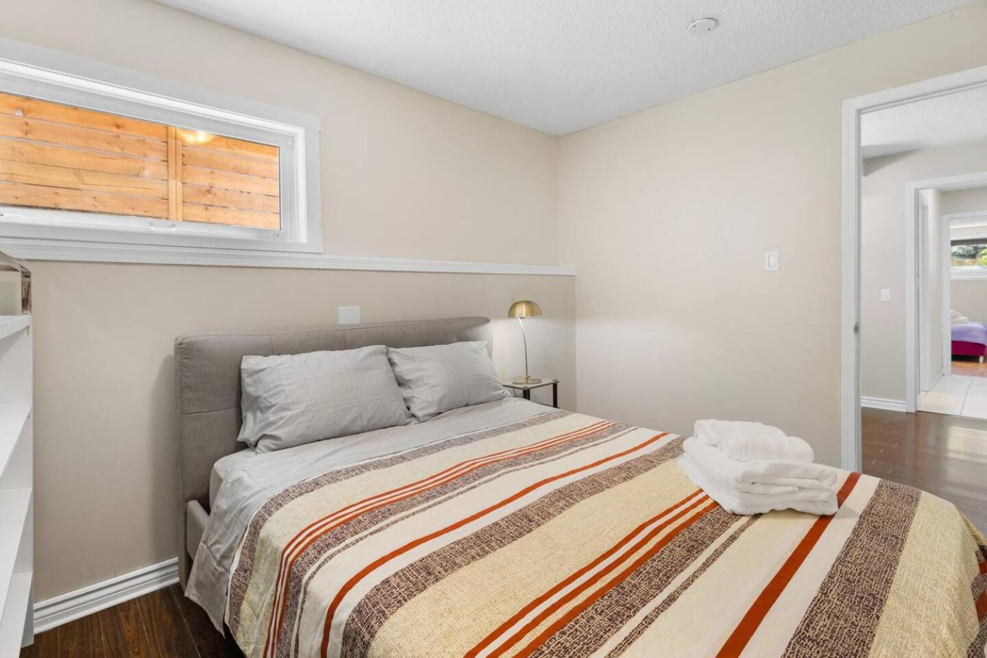 Urban Country Living, up to 10 guests