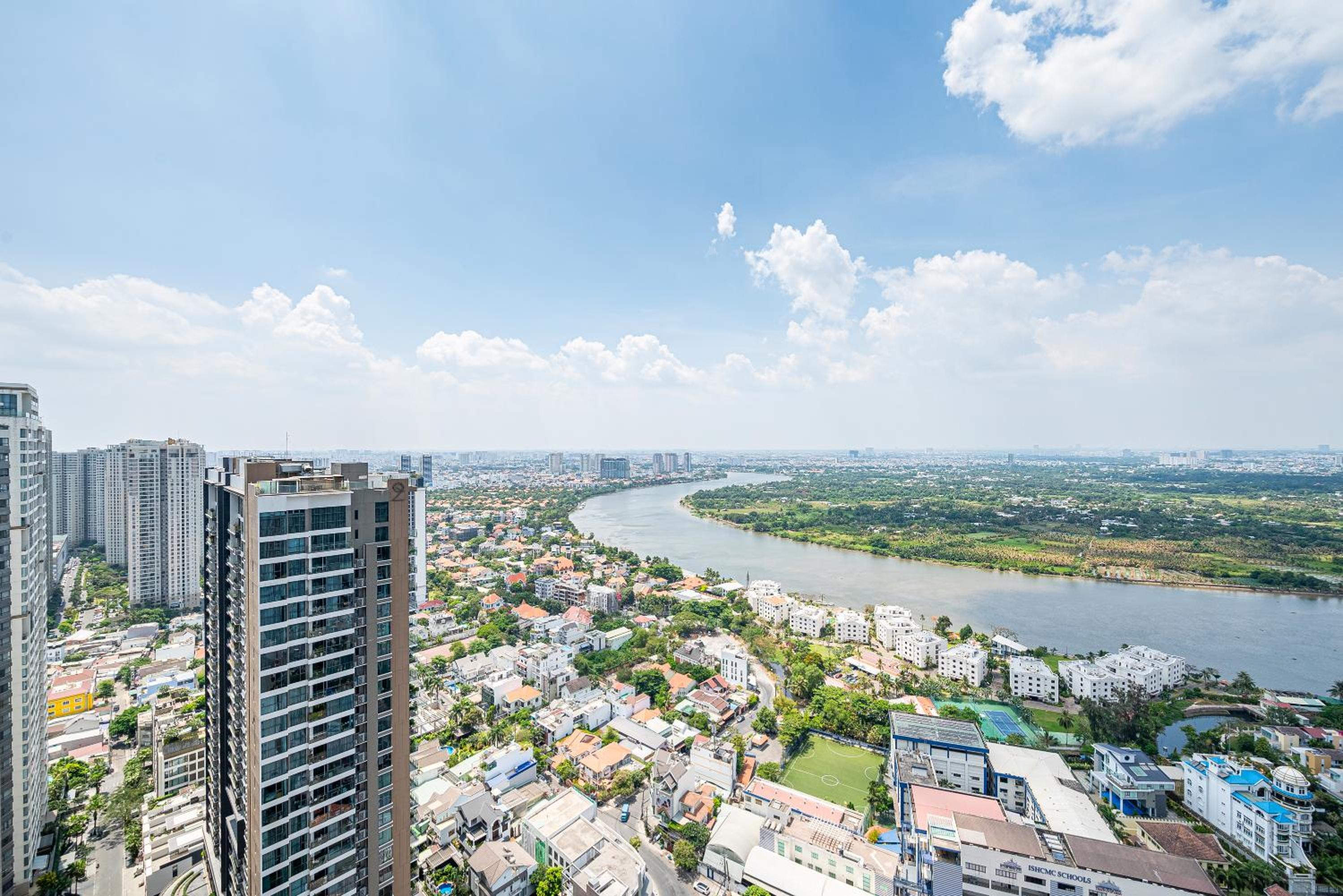 Lumiere Riverside Condotel in HCMC