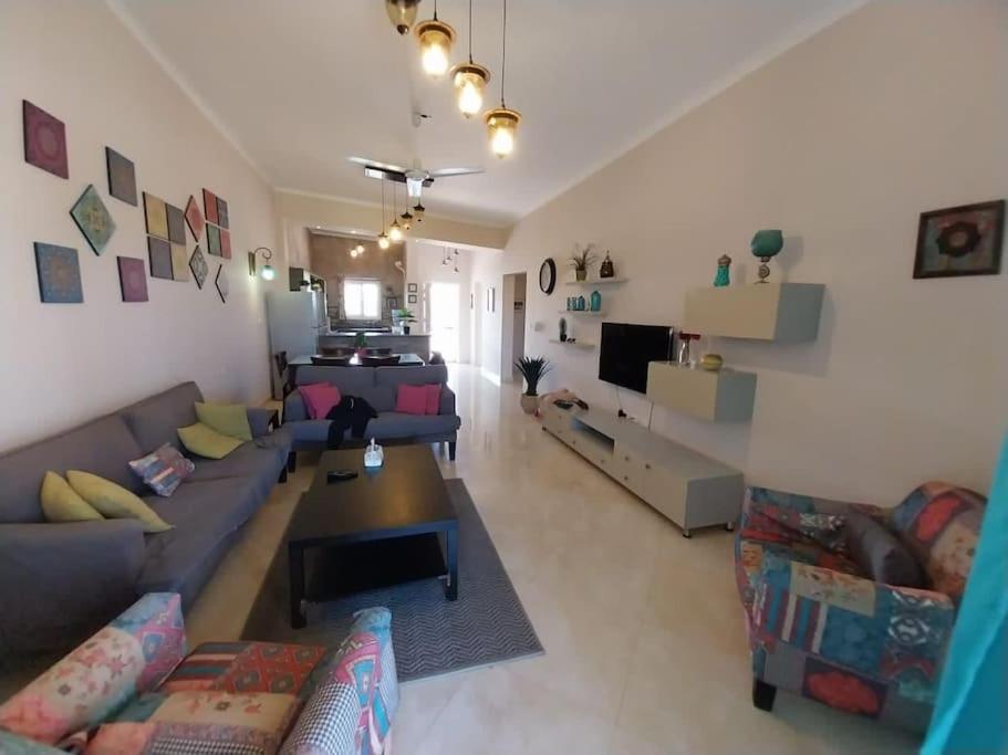 amwaj, 3bedroom chalet, sea view view 5