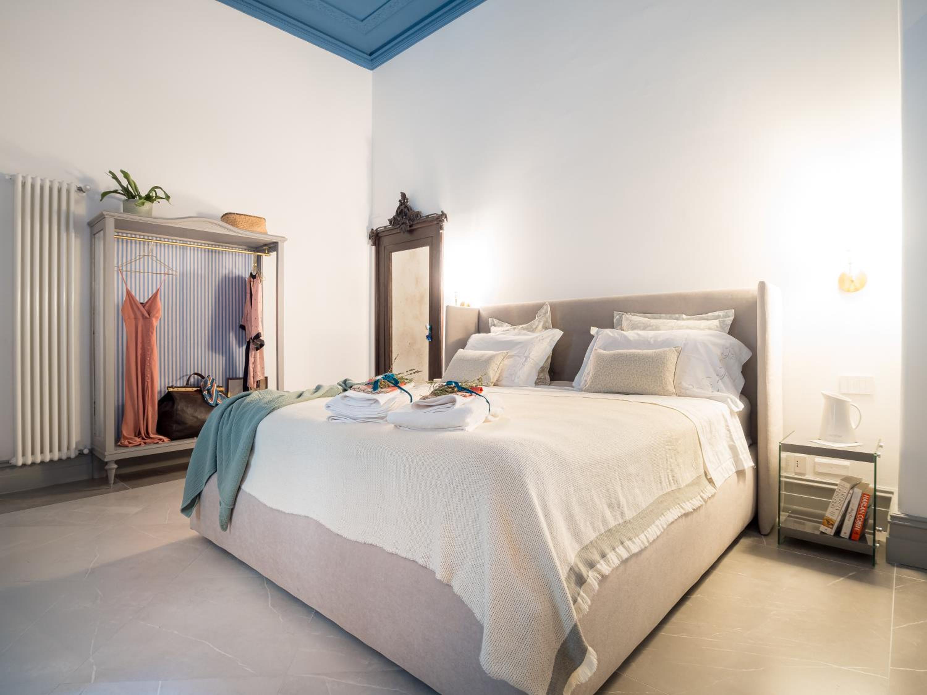 Palazzo Santa Ninfa - Luxury Mansion view 5