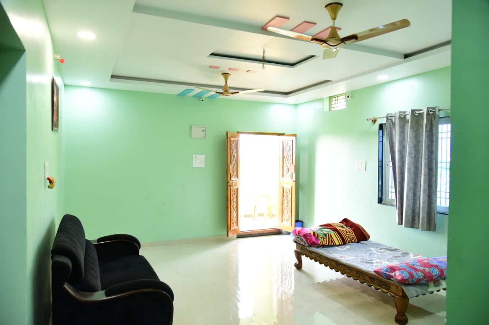 Vasavi Homestay