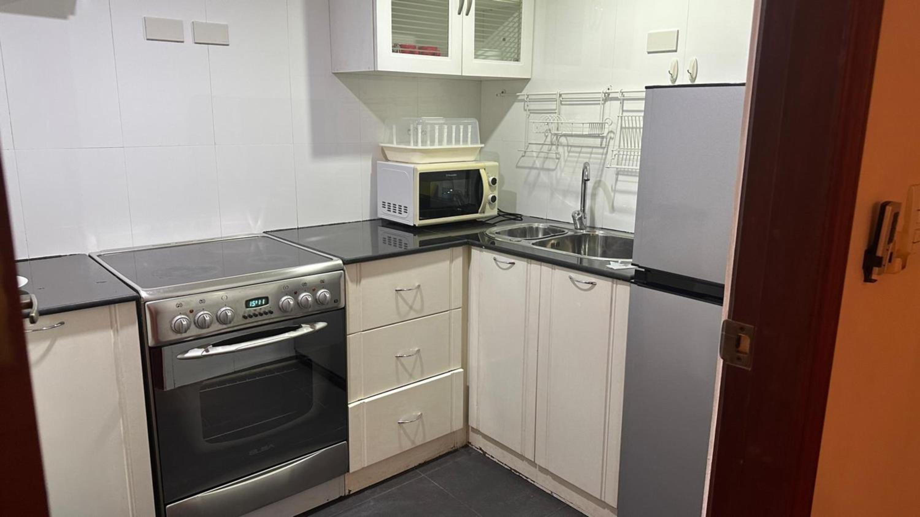 Affordable Serviced Apartment Nana - Omni Tower Sukhumvit location
