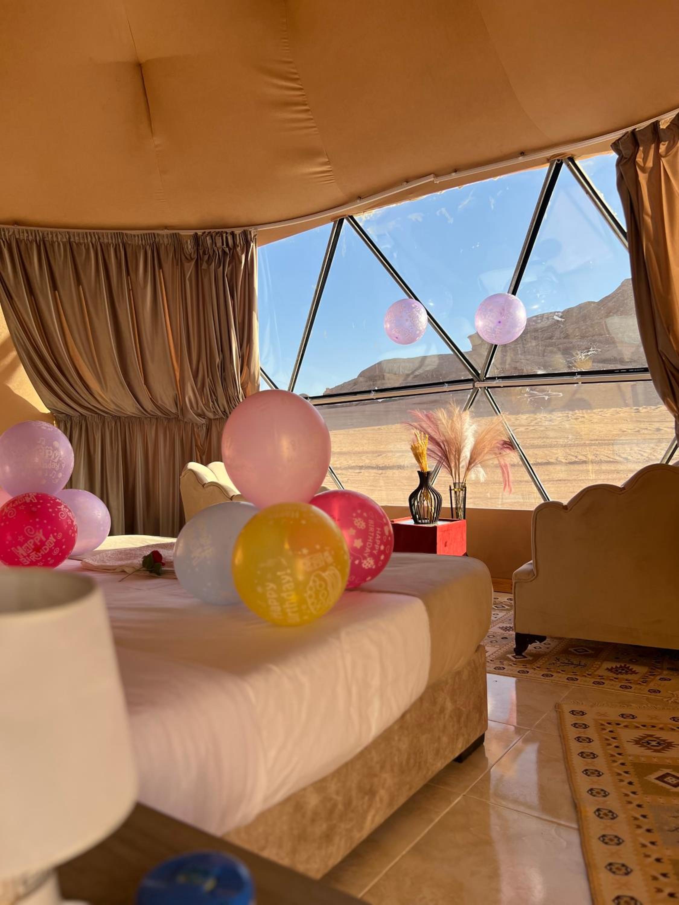 MOON RUM lUXURY CAMP