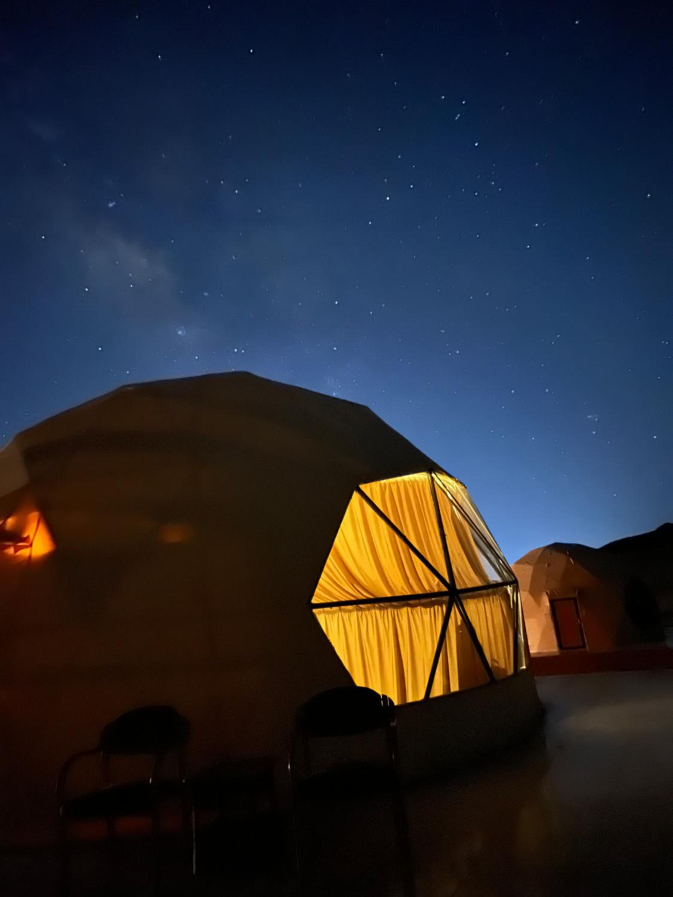 MOON RUM lUXURY CAMP