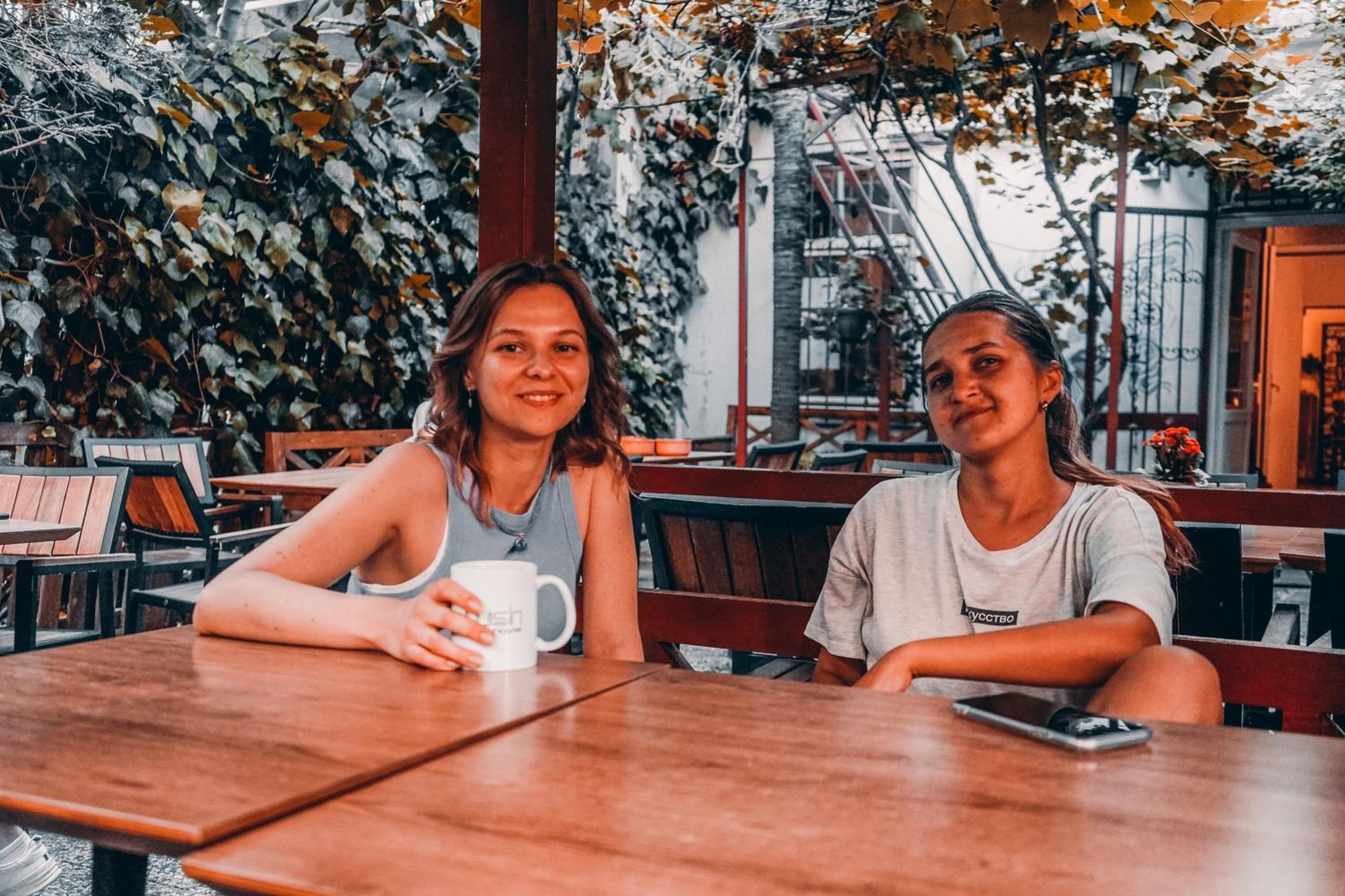Hush Hostel Lounge