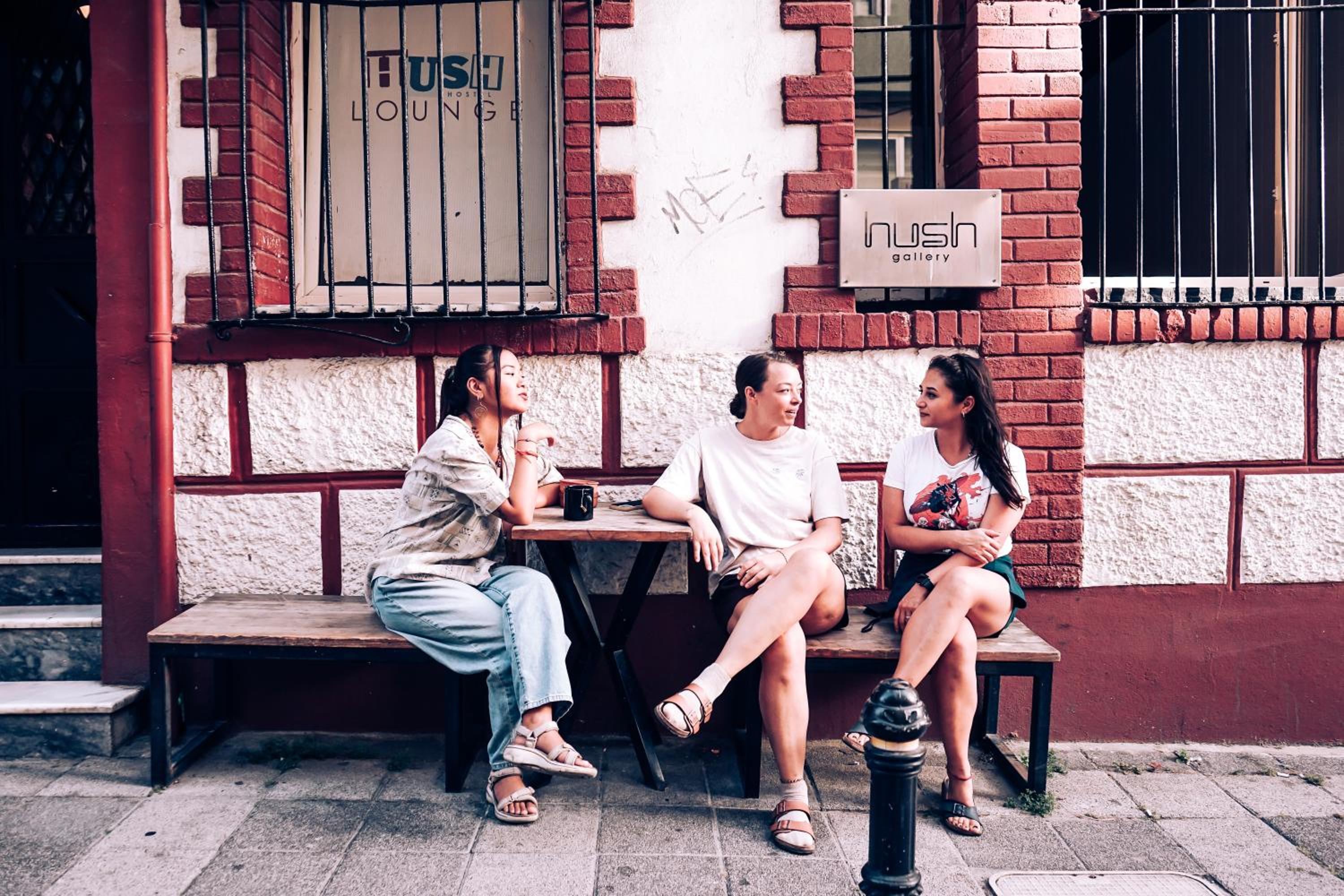 Hush Hostel Lounge
