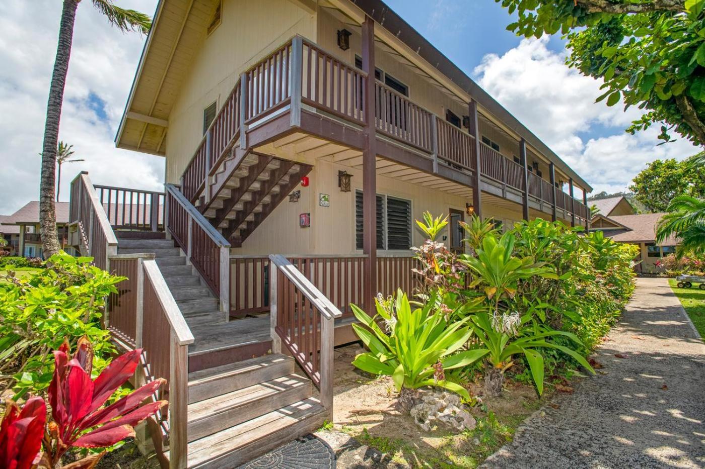 Hotel Hanalei Colony Resort C2 - Image 1