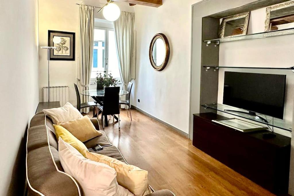 Romantico appartamento con vista su ponte vecchio
